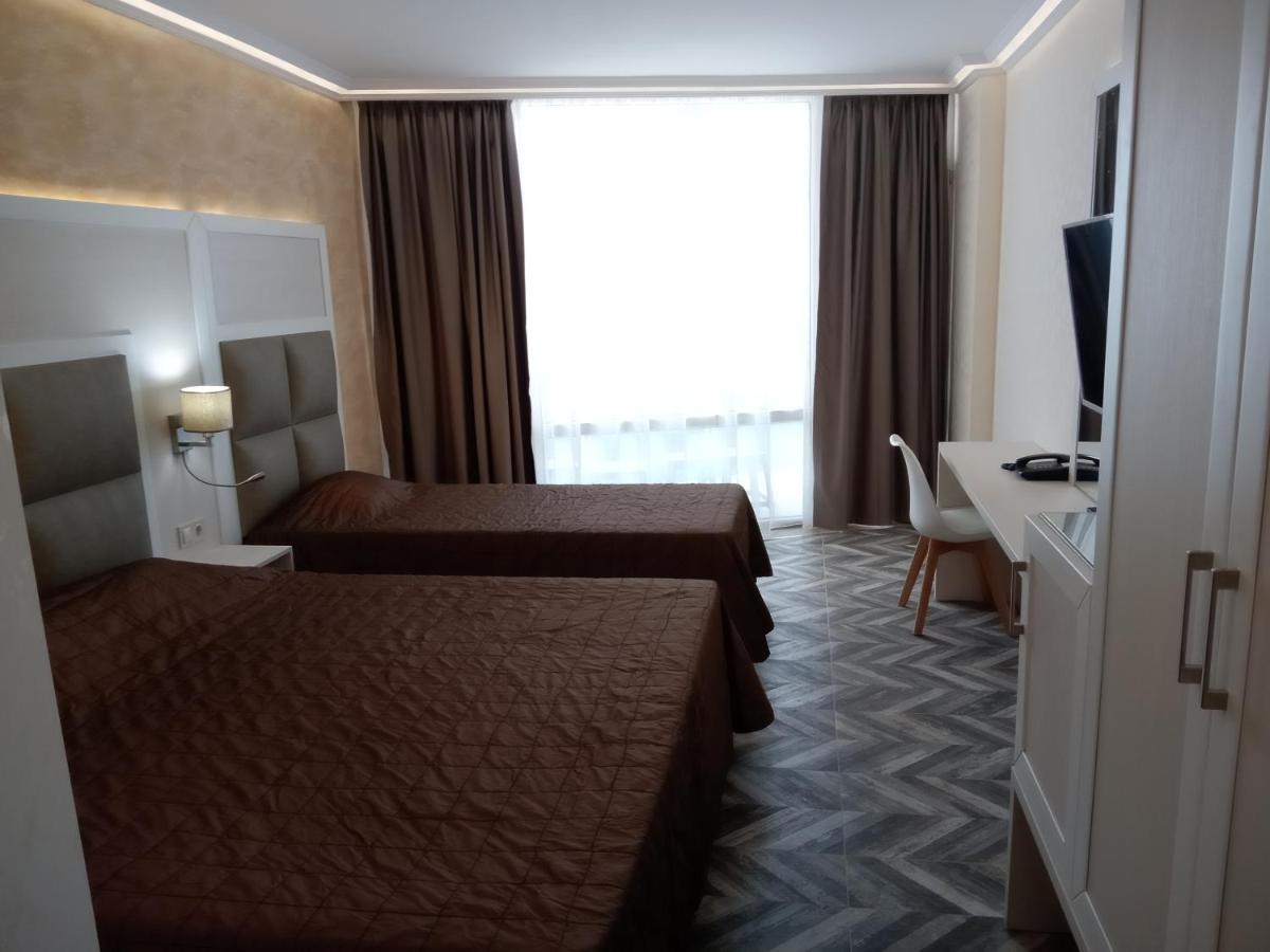 Sea View Triple S B Apartment Pomorie Luaran gambar