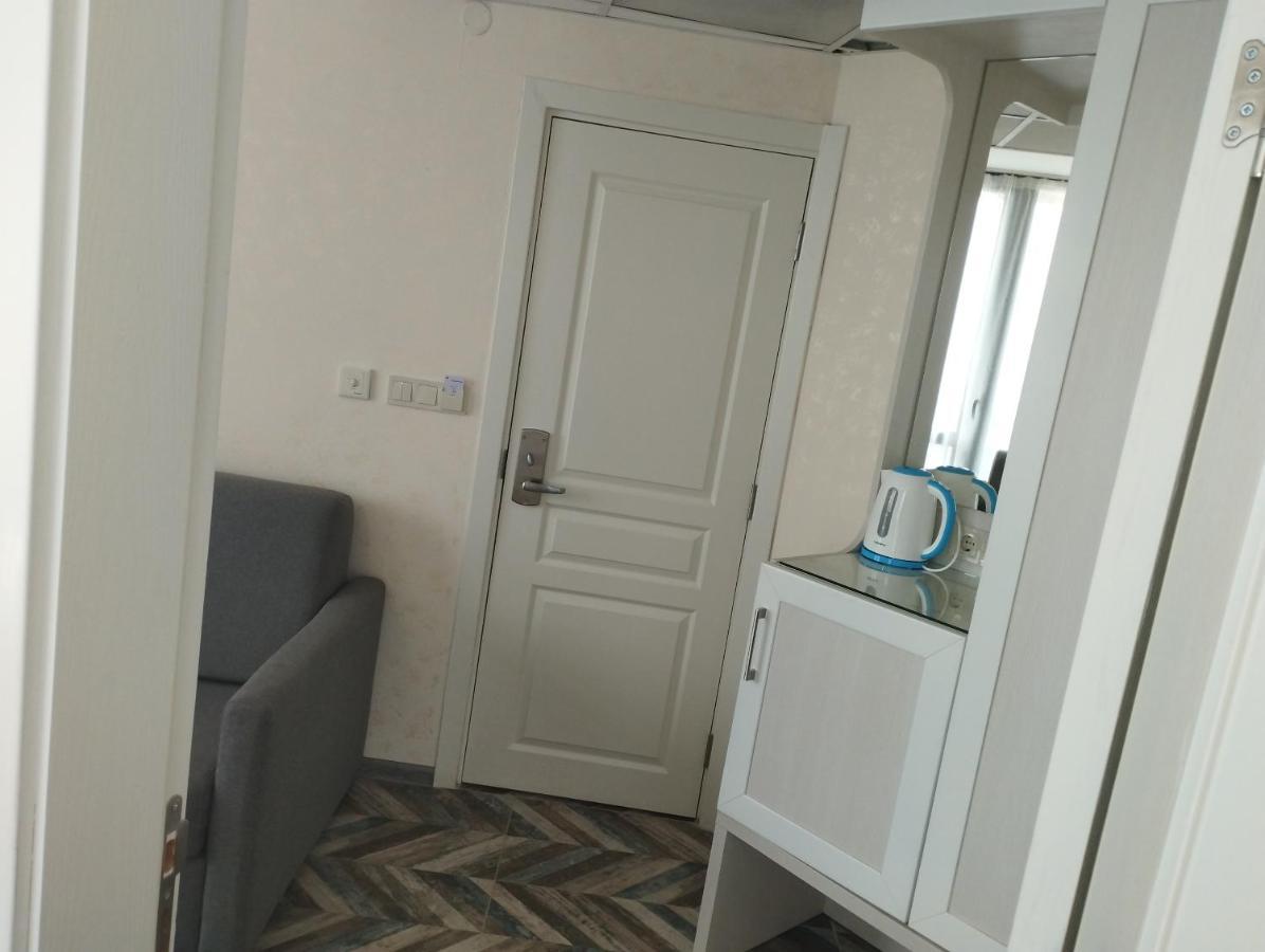 Sea View Triple S B Apartment Pomorie Luaran gambar